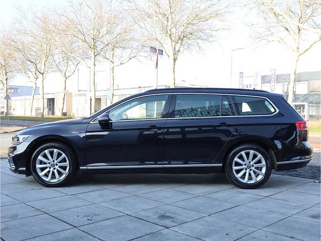 Volkswagen passat variant gte 1.4 tsi phev 218pk automaat 2021 - afbeelding 12 van  41