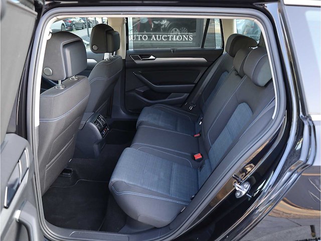 Volkswagen passat variant gte 1.4 tsi phev 218pk automaat 2021 - afbeelding 28 van  41