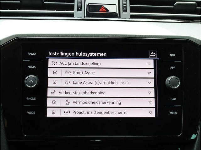 Volkswagen passat variant gte 1.4 tsi phev 218pk automaat 2021 - afbeelding 10 van  33