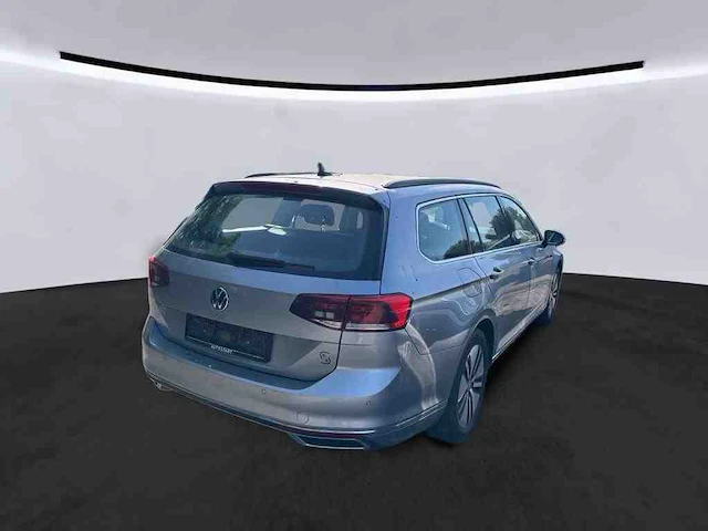Volkswagen passat variant gte 1.4 tsi phev 218pk automaat 2022 - afbeelding 11 van  18