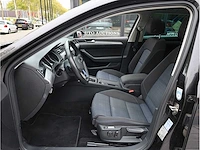 Volkswagen passat variant gte 1.4 tsi phev 218pk automaat 2022 - afbeelding 13 van  46