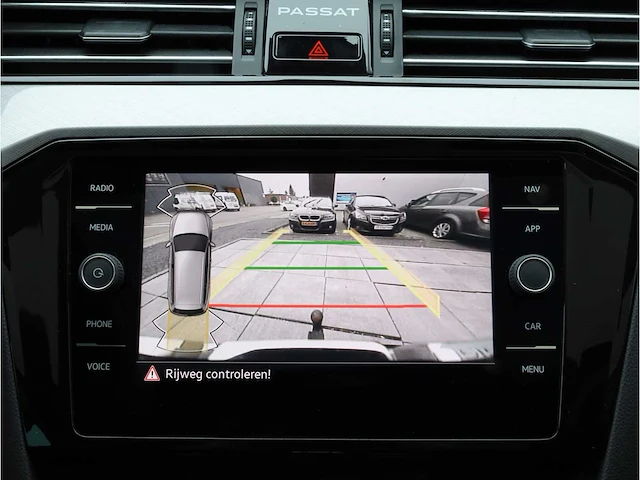 Volkswagen passat variant gte 1.4 tsi phev 218pk automaat 2022 - afbeelding 24 van  46