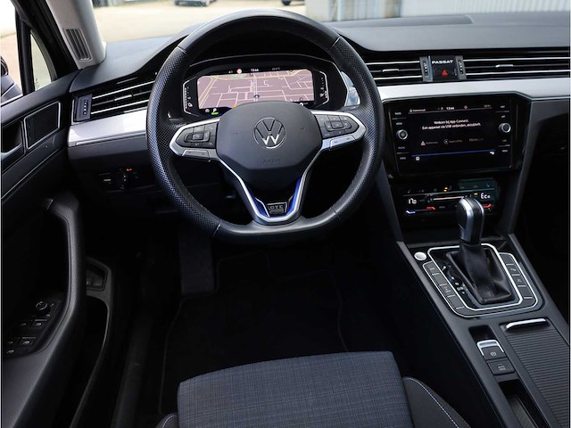 Volkswagen passat variant gte 1.4 tsi phev 218pk automaat 2022 - afbeelding 10 van  43