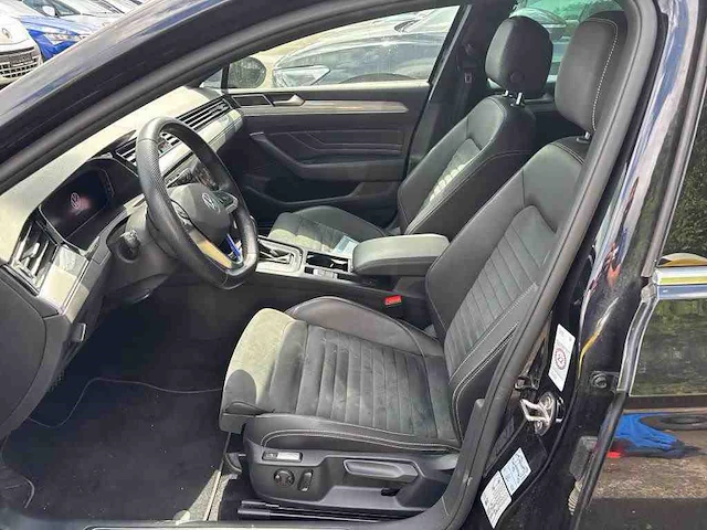Volkswagen passat variant gte 1.4 tsi phev 218pk automaat 2022 - afbeelding 14 van  18