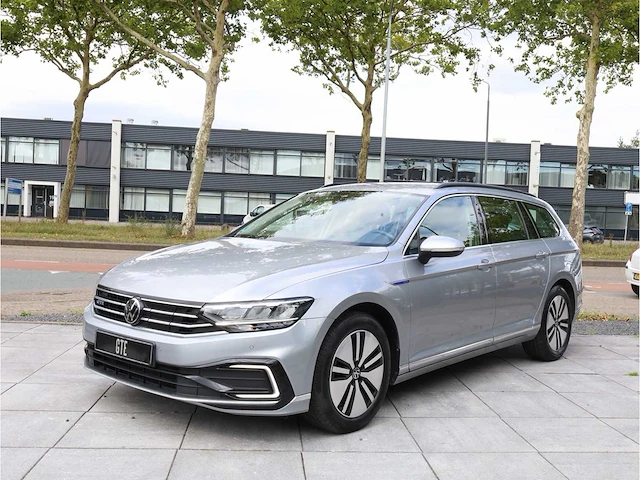 Volkswagen passat variant gte 1.4 tsi phev 218pk automaat 2022 - afbeelding 2 van  35