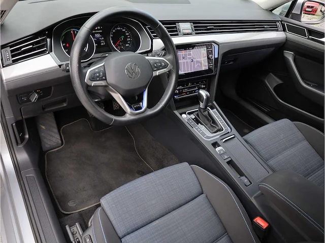 Volkswagen passat variant gte 1.4 tsi phev 218pk automaat 2022 - afbeelding 3 van  35
