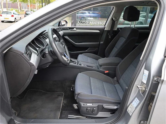Volkswagen passat variant gte 1.4 tsi phev 218pk automaat 2022 - afbeelding 4 van  35
