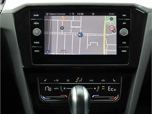 Volkswagen passat variant gte 1.4 tsi phev 218pk automaat 2022 - afbeelding 11 van  35