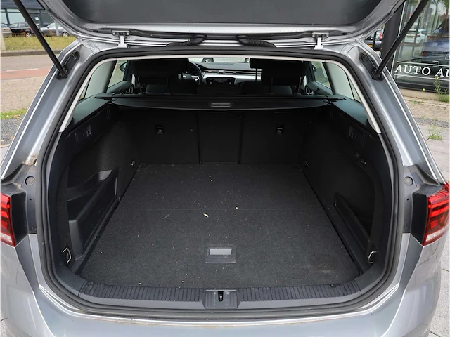 Volkswagen passat variant gte 1.4 tsi phev 218pk automaat 2022 - afbeelding 20 van  35