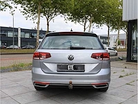 Volkswagen passat variant gte 1.4 tsi phev 218pk automaat 2022 - afbeelding 31 van  35