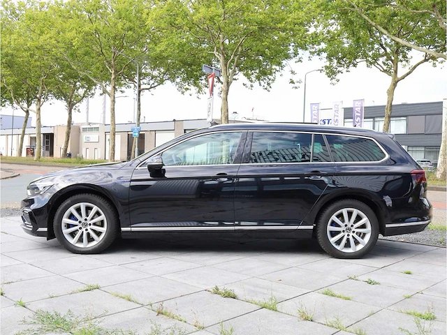 Volkswagen passat variant gte 1.4 tsi phev 218pk automaat 2022 - afbeelding 12 van  47