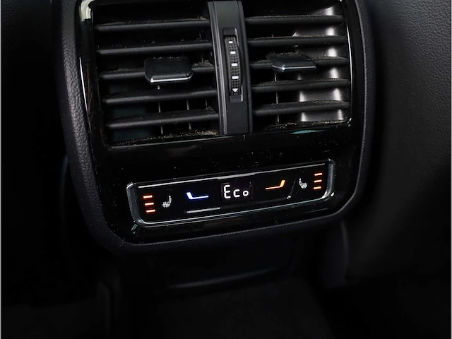 Volkswagen passat variant gte 1.4 tsi phev 218pk automaat 2022 - afbeelding 24 van  47