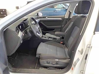 Volkswagen passat variant gte 1.4 tsi phev 218pk automaat 2022 - afbeelding 20 van  24