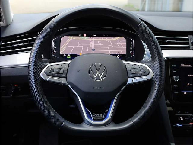 Volkswagen passat variant gte 1.4 tsi phev 218pk automaat 2022 - afbeelding 11 van  43