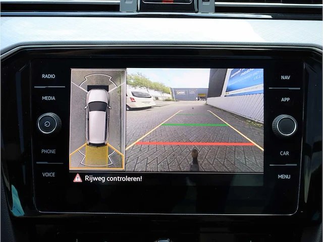 Volkswagen passat variant gte 1.4 tsi phev 218pk automaat 2022 - afbeelding 18 van  43