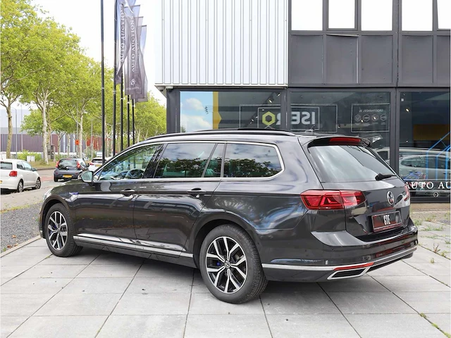 Volkswagen passat variant gte 1.4 tsi phev 218pk automaat 2022 - afbeelding 23 van  43