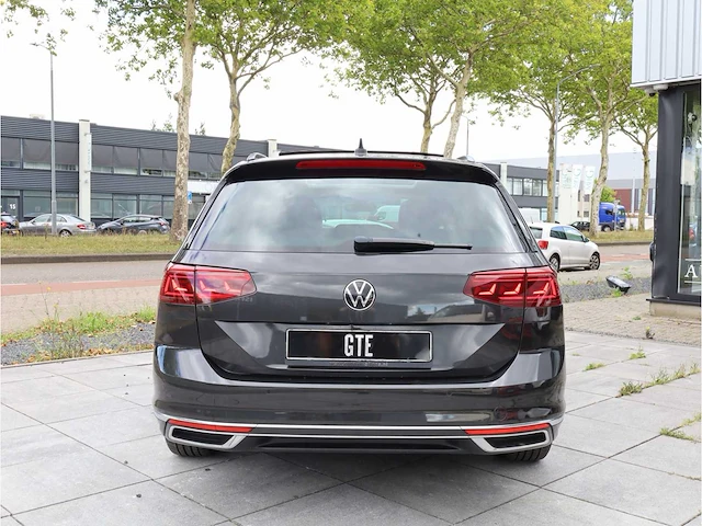 Volkswagen passat variant gte 1.4 tsi phev 218pk automaat 2022 - afbeelding 34 van  43