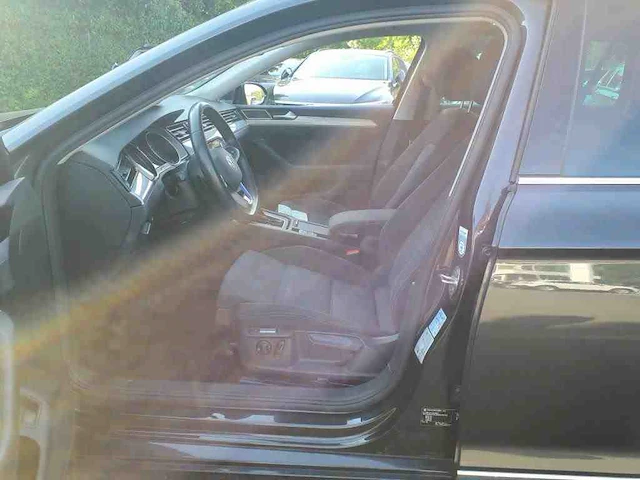 Volkswagen passat variant gte 1.4 tsi phev 218pk automaat 2022 - afbeelding 18 van  22