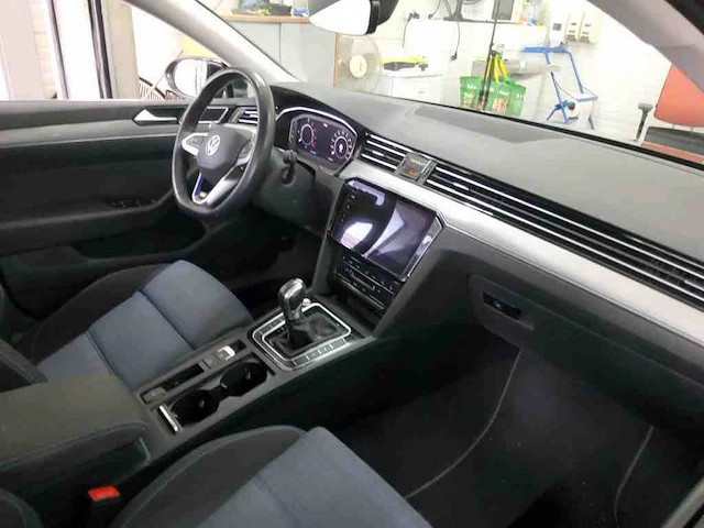 Volkswagen passat variant gte 1.4 tsi phev 218pk automaat 2022 - afbeelding 13 van  17