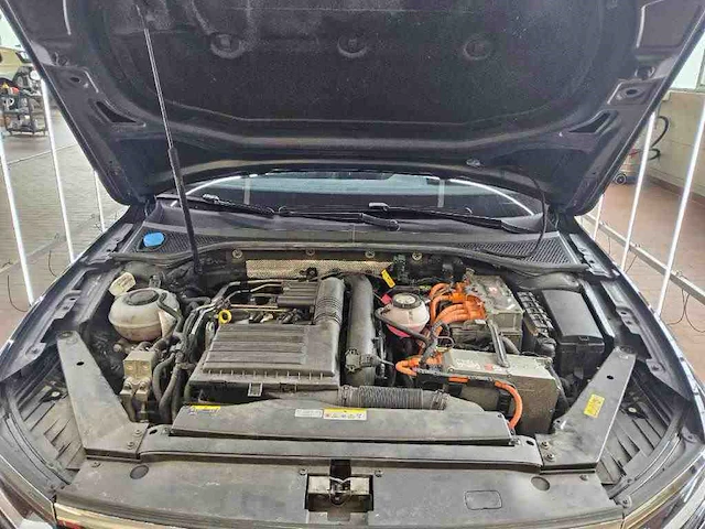 Volkswagen passat variant gte 1.4 tsi phev 218pk automaat 2022 - afbeelding 2 van  17
