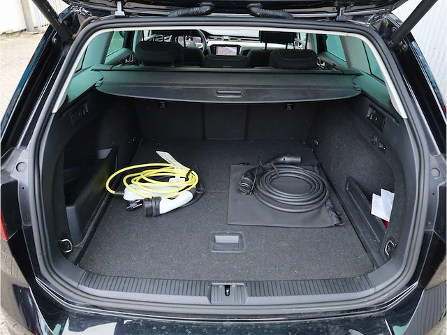 Volkswagen passat variant gte 1.4 tsi phev 218pk automaat 2022 - afbeelding 29 van  43