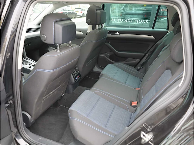 Volkswagen passat variant gte 1.4 tsi phev 218pk automaat 2022 - afbeelding 41 van  46