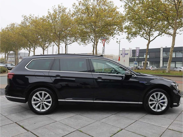 Volkswagen passat variant gte 1.4 tsi phev 218pk automaat 2022 - afbeelding 7 van  46