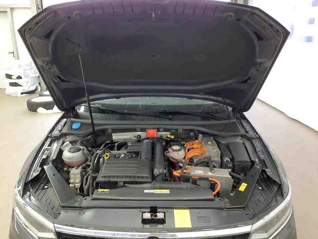 Volkswagen passat variant gte 1.4 tsi phev 218pk automaat 2022 - afbeelding 14 van  24