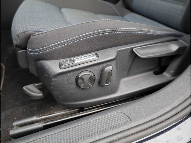 Volkswagen passat variant gte 1.4 tsi phev 218pk automaat - afbeelding 21 van  41
