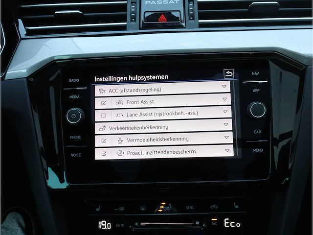 Volkswagen passat variant gte 1.4 tsi phev 218pk automaat - afbeelding 21 van  38