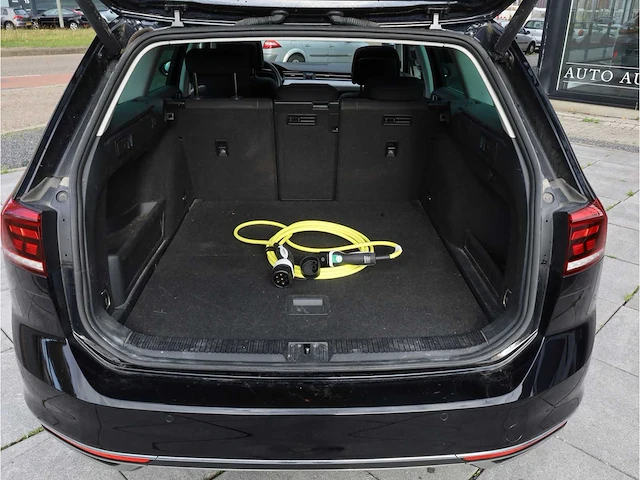 Volkswagen passat variant gte 1.4 tsi phev 218pk automaat - afbeelding 25 van  38