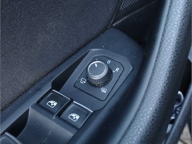 Volkswagen passat variant gte 1.4 tsi phev 218pk automaat - afbeelding 27 van  38
