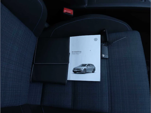 Volkswagen passat variant gte 1.4 tsi phev 218pk automaat - afbeelding 28 van  38