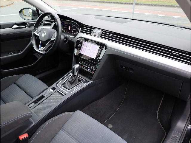 Volkswagen passat variant gte 1.4 tsi phev 218pk automaat - afbeelding 14 van  41