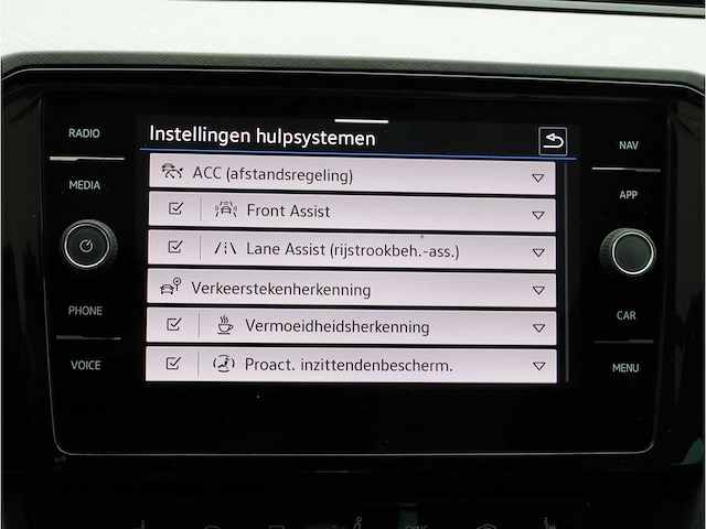 Volkswagen passat variant gte 1.4 tsi phev 218pk automaat - afbeelding 22 van  41
