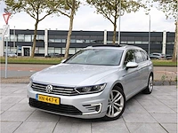 Volkswagen passat variant gte 1.4 tsi phev highline automaat 2015