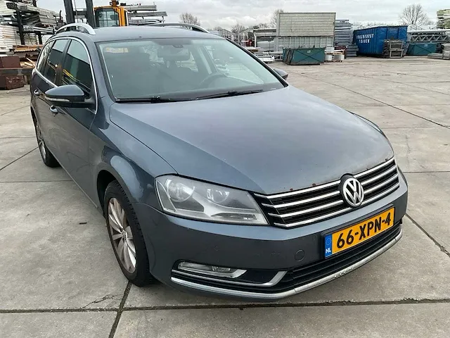 Volkswagen passat variant personenauto - afbeelding 1 van  37