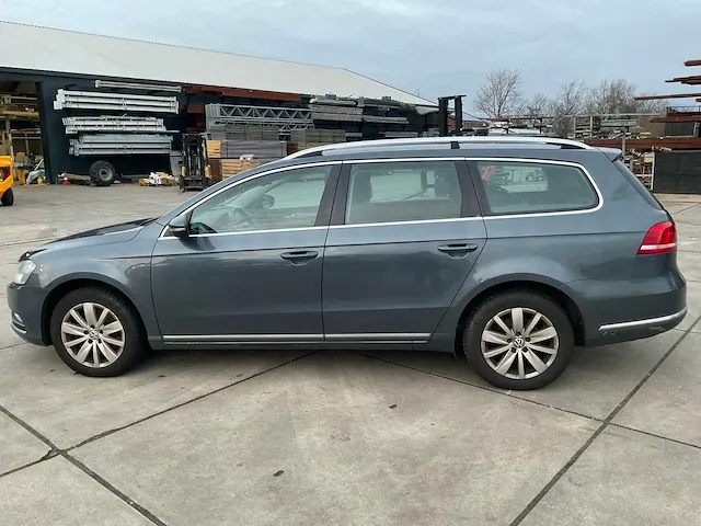 Volkswagen passat variant personenauto - afbeelding 34 van  37