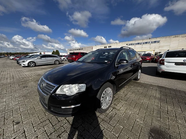 Volkswagen passat,2008 - afbeelding 1 van  38
