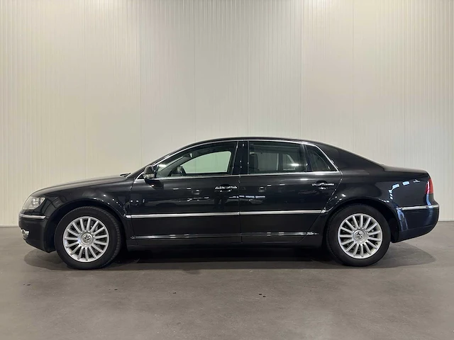 Volkswagen phaeton 3.0 tdi 5p. 6 cilinder 4x4 automaat youngtimer 41-gsg-1 - afbeelding 12 van  30