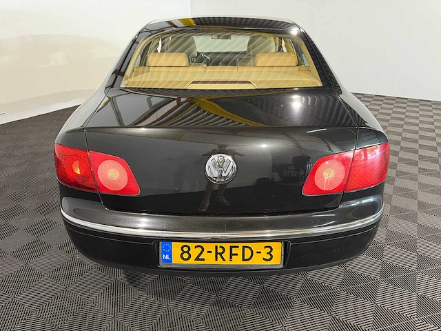 Volkswagen phaeton 3.2 v6 5p, 82-rfd-3 - afbeelding 6 van  12