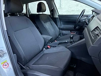 Volkswagen polo 1.0 tsi comf.l. bus. 95pk 2020, g-769-xr - afbeelding 35 van  42
