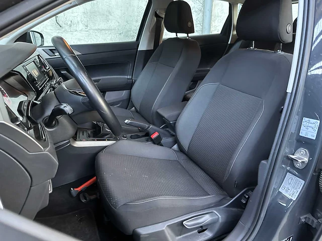 Volkswagen polo 1.0 tsi comf.l. bus. 95pk 2021, k-179-vg - afbeelding 28 van  40