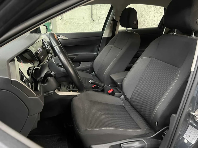 Volkswagen polo 1.0 tsi comf.l. bus. 95pk 2021, l-610-pg - afbeelding 22 van  36
