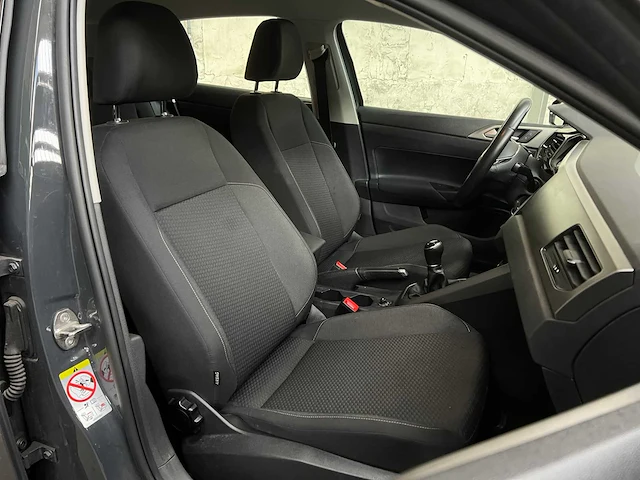 Volkswagen polo 1.0 tsi comf.l. bus. 95pk 2021, l-610-pg - afbeelding 27 van  36