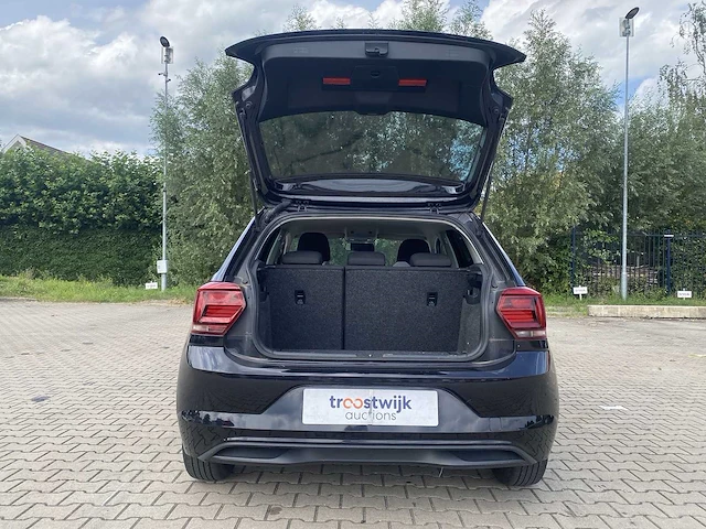Volkswagen polo 1.0 tsi comfortline 2018 | rn-667-f - afbeelding 20 van  35