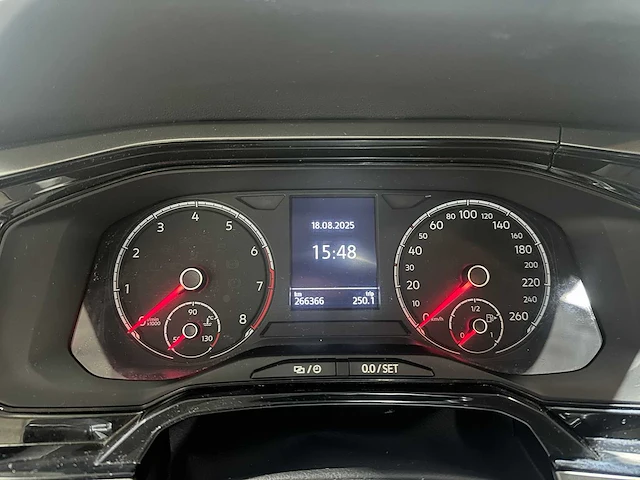Volkswagen polo 1.0 tsi comfortline 95pk 2018, rr-264-g - afbeelding 24 van  37