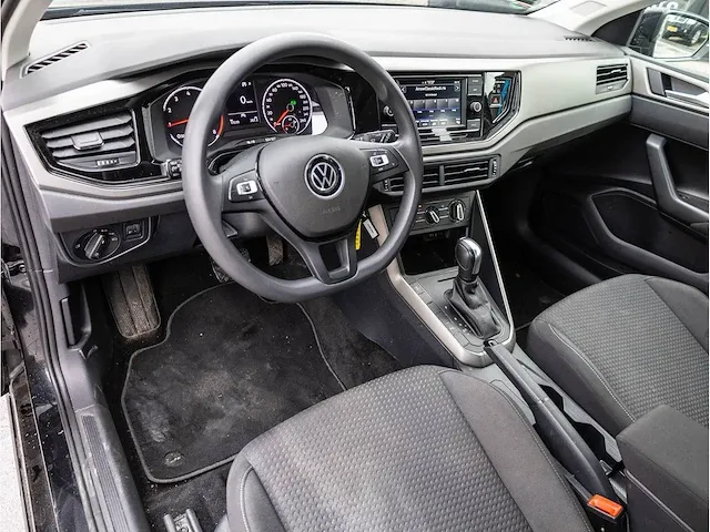 Volkswagen polo 1.0 tsi comfortline 95pk 5-deurs automaat 2021 airco led dab parkeersensoren - afbeelding 2 van  25