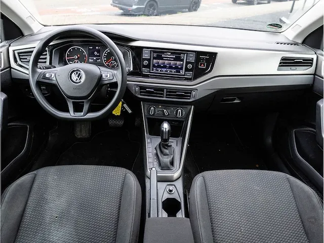 Volkswagen polo 1.0 tsi comfortline 95pk 5-deurs automaat 2021 airco led dab parkeersensoren - afbeelding 6 van  25
