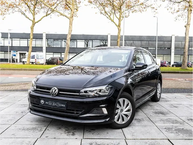 Volkswagen polo 1.0 tsi comfortline 95pk 5-deurs automaat 2021 airco led dab parkeersensoren - afbeelding 1 van  25